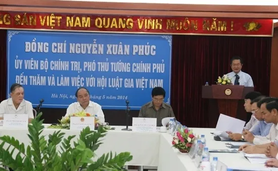 Phó Thủ tướng Nguyễn Xuân Phúc làm việc với Hội Luật gia Việt Nam 